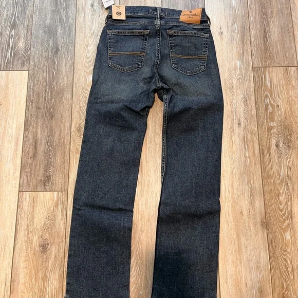 NWT Abercrombie & Fitch Dark Blue Straight Jeans Boys Size 13/14 - Picture 2 of 3